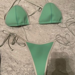 Hoaka Bikini